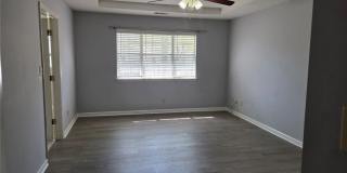 1155 Riverside Trace Gallery 8