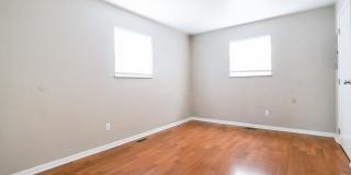3605 East 5th Street - D Gallery 4