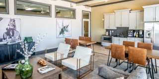 Harbor Island Gallery 13