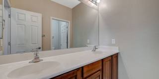 4 Bedroom Home in Silverstone Ranch Gallery 54