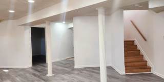 406 Clairborne St Gallery 20