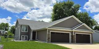 2721 Kellogg Avenue Gallery 1