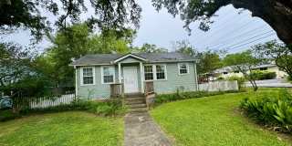 Must See this 3/2 Cottage Home 3712 Hyacinth Ave. Near LSU Lakes Gallery 1