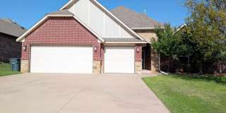 Stunning Home in Edmond Gallery 1