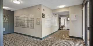 200 N PICKETT Gallery 25