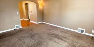 3-Bedroom House with 1-Car Attached Garage Gallery 9