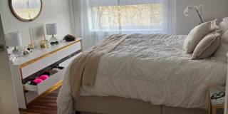 555 Roger Williams Gallery 4