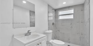 9200 E Bay Harbor Dr Gallery 27