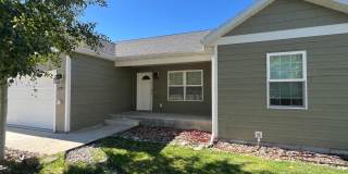 3 bed 2 bath home in Belgrade. Gallery 1