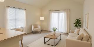 Hometown Grove Apartments Gallery 9