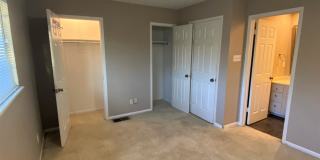 7604 Ohio Street Gallery 16