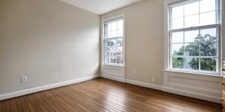 3327 R Street NW Gallery 22