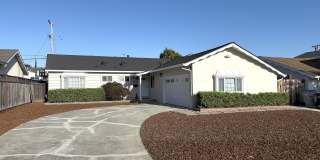 3BD/2BA - Updated Charming Single Family Home in Great Location! Gallery 1