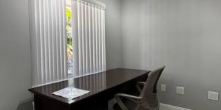 2 bedroom 1.5 bathroom furnished home Gallery 20