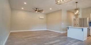 203 S L St Gallery 19