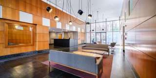 77 Park Avenue Gallery 18