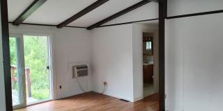 328 State Street Gallery 4
