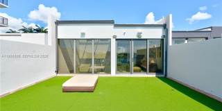 1000 Venetian Way # 105 (A11996595) Gallery 38