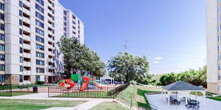 Takoma Towers Gallery 16