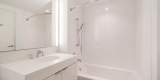 170 Amsterdam 170 Amsterdam Gallery 25