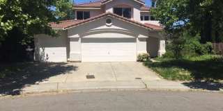 Bright & Spacious 4BR/3BA Home in Desirable East Davis – 1,980 Sq Ft Gallery 1