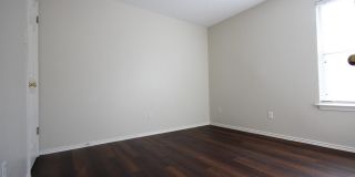 Lovely large updated 3 bed, 2 bath house w/ 2 living & 2 dining areas in Austins Colony Gallery 11