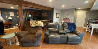FULLY FURNISHED 4 BEDROOM, WALKOUT BASEMENT - SHORT TERM 6 MONTH RENTAL AVAILABLE IN OZARK! Gallery 38
