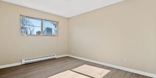 Stonebridge Gallery 103