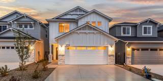 BRAND NEW BLACKROCK 4BD/2.5BA MERIDIAN HOME! Gallery 1