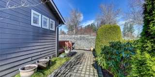 Spacious 2Br in Trilogy at Redmond Ridge 55+ Community Gallery 33