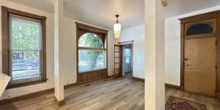 3557 Ashland Gallery 7