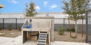 View 32 Apartments Gallery 63