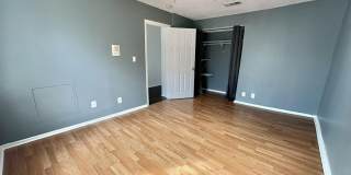 2015 S LINCOLN Street S Gallery 24