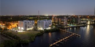 2885 Palm Beach Boulevard Gallery 1