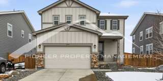 Gorgeous Home with Washer/Dryer and 2-Car Garage Gallery 1