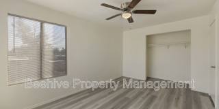 2732 E Culver St Gallery 14