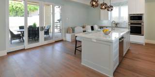 Newer Construction in Manhattan Beach Hill Section Gallery 15