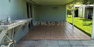 11952 SW 37th Ter Gallery 22