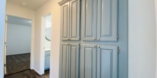 Freshly remodeled, 4 bed, 2 bath house in Mustang Freshly remodeled, 4 bed, 2 bath house in Mustang Gallery 17
