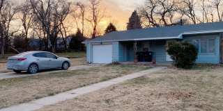 3 bd, 1 bth South Omaha/Hanscom Park Home with Attaced 1 car garage! $1,425! MOVE IN SPECIAL READ DETAILS BELOW! Gallery 1