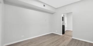 Commons - 5051 S Forrestville Gallery 18