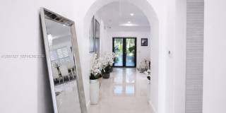 8537 NW 39th Ct Gallery 3