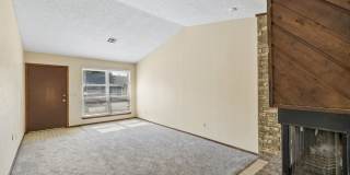 208 Hudson Pl Gallery 5