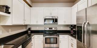 Beautiful 2 Bed 2 1/2 Bath Townhome in Fort Collins! Gallery 17