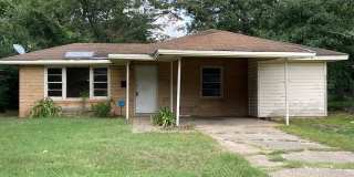 Spacious 3 Bedroom Home Gallery 1