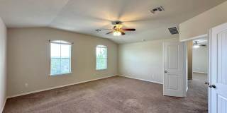 Viewable Now!  Small Pets Accepted! Gallery 30