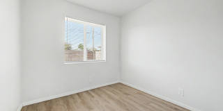 2045 E ORANGE ST Gallery 21