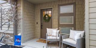 This luxurious townhouse on Cherry St. Gallery 39