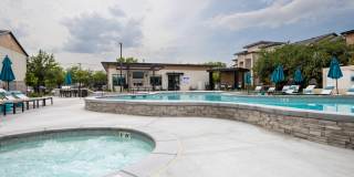 Carrington Square Gallery 12