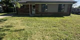 208 Madison Hills Gallery 1